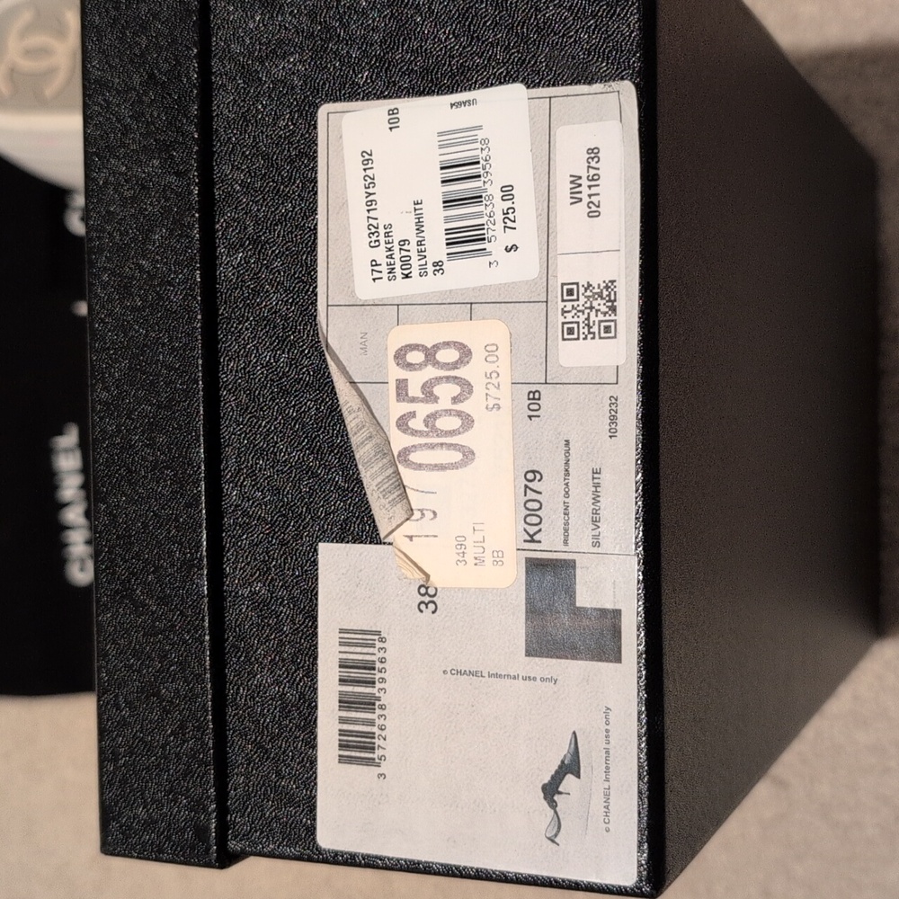 CHANEL Women's Silver and White Sneakers Size 8 - Picture 7 of 7